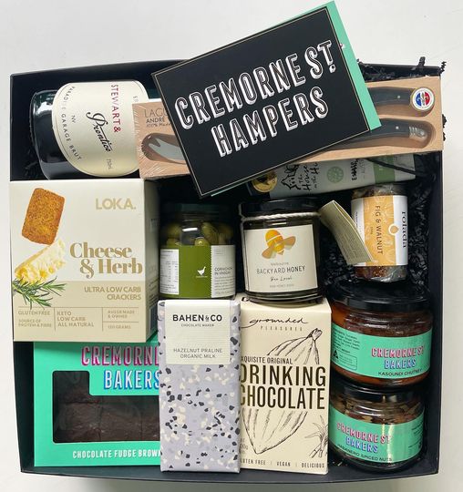 Hampers: Festive and Joyous Gifts for Everyone on Your&nbsp;List